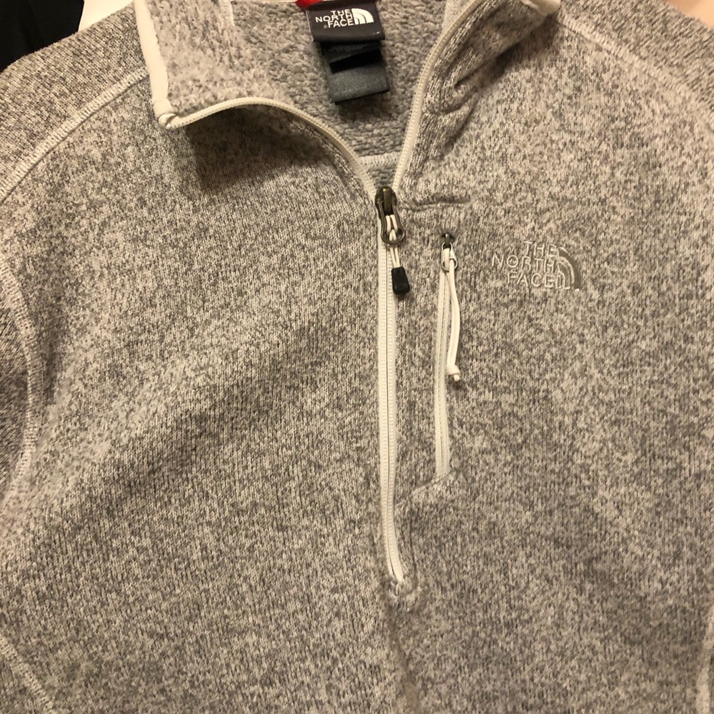 north face gray pullover - Picture 6 of 7
